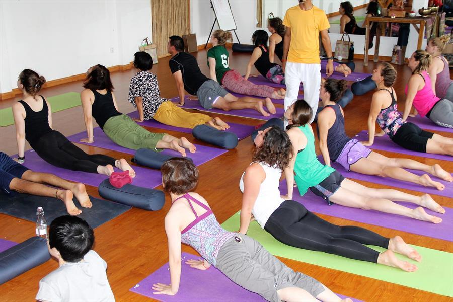200-hour-yoga-teacher-training- (2)